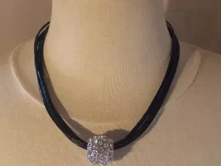 Læder halskæde 