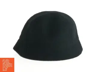 Sort hat (str. 25 cm)
