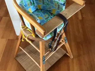 Retro barne højstol med legebord 