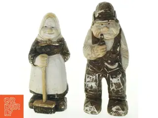 Træfigurer af mand og kvinde, 20 cm (str. 20 cm)