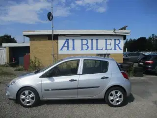 Renault Clio III 1,2 16V Authentique