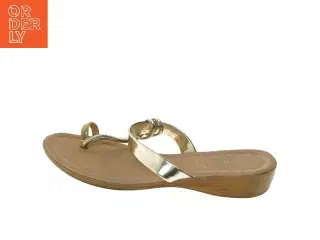 Sandaler i guld, str. 39 fra Jenny Fairy (str. 39 )