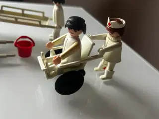 Playmobil gamle hospital med læger