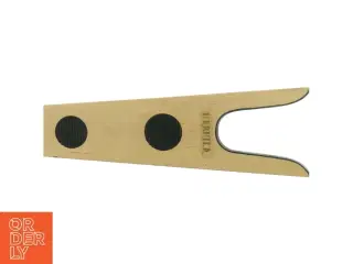 Træskotræ fra H&#228;rkila (str. 35 cm)