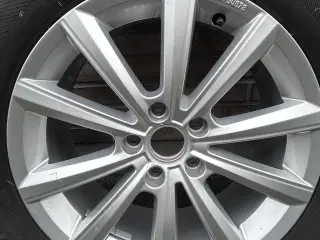 17” Continental vinterdæk med originale VW fælge