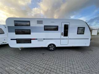 2023 - Adria Adora 593 UK   Adria Adora 593 Uk 3 køjer  årg. 2023... 7 sovepladser, 5 siddepladser