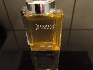 Mémoire d’Homme (Nina Ricci) 2002 – udgået klassik