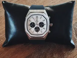 Helt nyt og ubrugt ur 