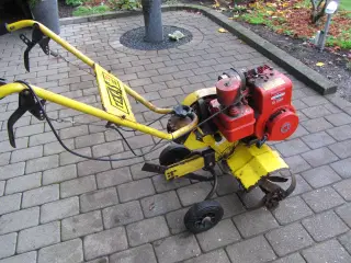 Texas havefræser 5 HK med bak