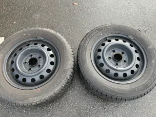 Helårs dæk på fælge