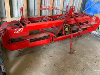 JF hø/halm vender