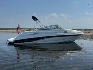 Chaparral 215 SSI , V8 MPI, flot og sejlklar