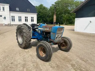 Ford 4600 