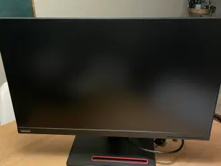 Lækker 24” Lenovo skærm 