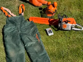 Stihl MS 261C motorsav inklusive div tilbehør