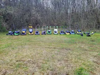 12 defekte plæneklippere