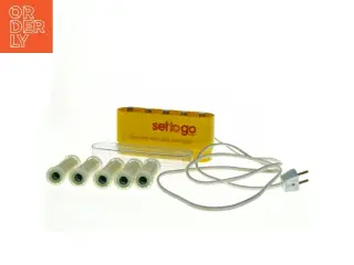 SET TO GO Retro Transportabelt Curlersæt fra By Clairol (str. 20 x 11 x 5 cm)
