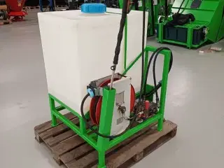 Avant Højtryksrenser med tank