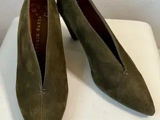 Pedro Miralles, pumps, str. 40