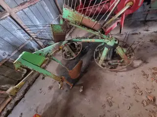 Deutz Fahr KU 250 høvender