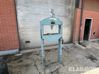 Pressemaskine COMPAC P.15