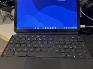 Lenovo iPad tablet 256gb