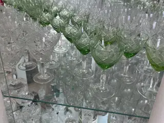 Lyngby glas  Vin Antik