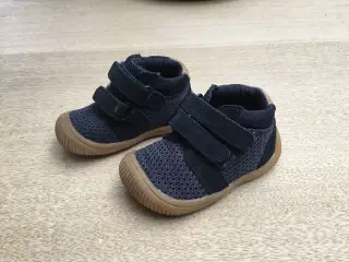 Baby Sneakers- Woden