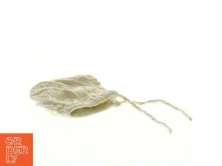 Babyhue fra H&M (str. 86)