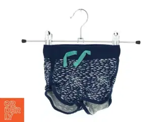 Badebukser med mønster fra H&M (str. 56)