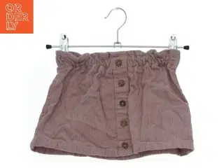Fløjlsnederdel med elastik og knapper fra VRS (str. 80)