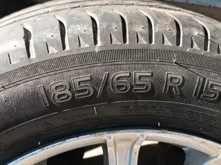 Dæk fra ford focus 185x65x15