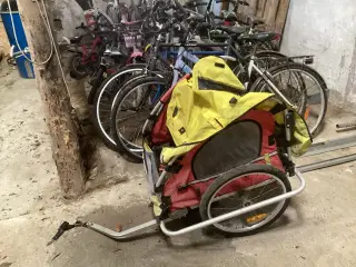 Brugt cykler ca 40 stk og dele til cykler.