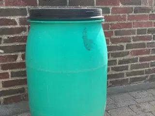 Fodertønde i plast