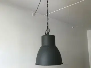 Loftslampe - HEKTAR fra Ikea inkl. pære - 38cm