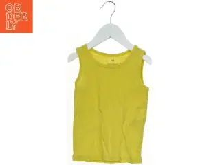 Gul tanktop fra H&M (str. 104)