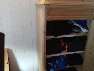 Karle kammer skab 