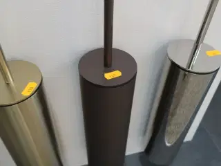 Krog, papirholder, håndklædestang, toiletbørste Gunmetal CASSØE Noba