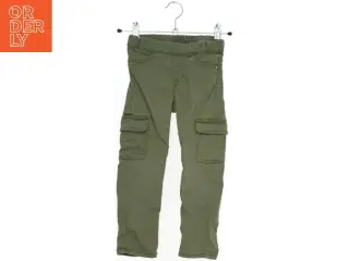 Jeans fra H&M (str. 104 cm)