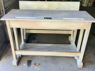 Original gammel skolepult
