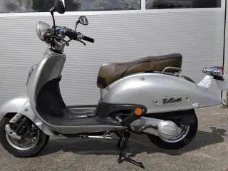 Motor-Mania Bella 125 MC-Scooter