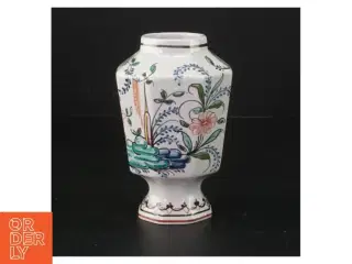 Malet porcelæns vase (str. 13 cm)
