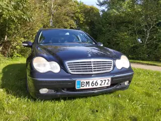 Mercedes C180, 2,0 Elegance stc. aut., Benzin