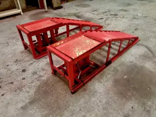 2 stk 2T Bilramper Sælges samlet.