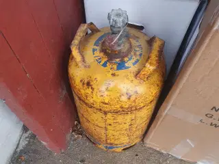 Gasflaske fyldt 11 kg  