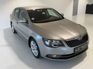 Skoda Superb 1,8 TSi 160 Elegance DSG