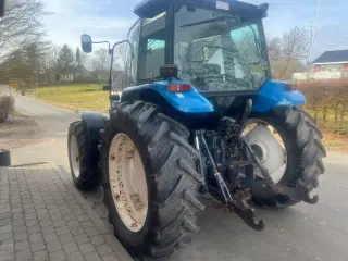New Holland 7740
