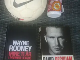 MANCHESTER UNITED, NIKE BOLD, 2 BØGER OG KRUS