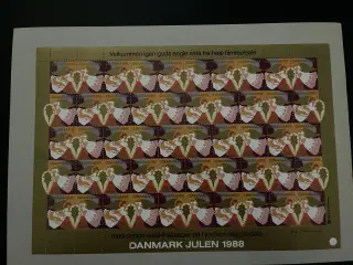 8 hele ark med julemærker