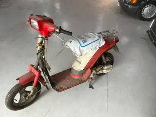 Knallert YAMAHA Passola (delvist adskilt) (momsfri)